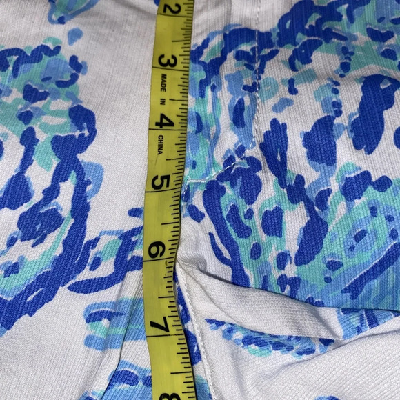 Lilly Pulitzer Buttercup Scalloped Short 00 - Picture 3 of 8